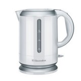 Чайник Electrolux EEWA3130